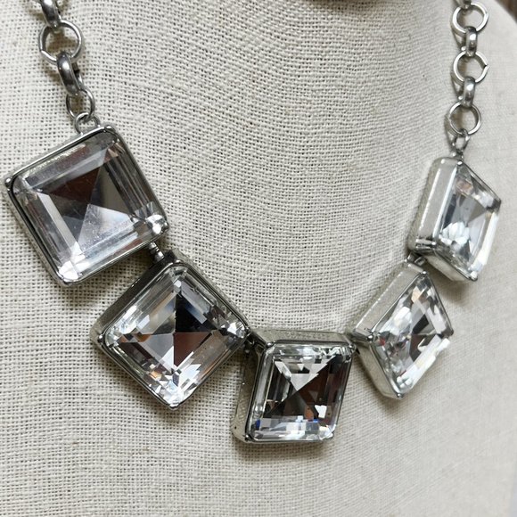 Bold crystal silver tone necklace, Deco style, excellent condition - Picture 2 of 5